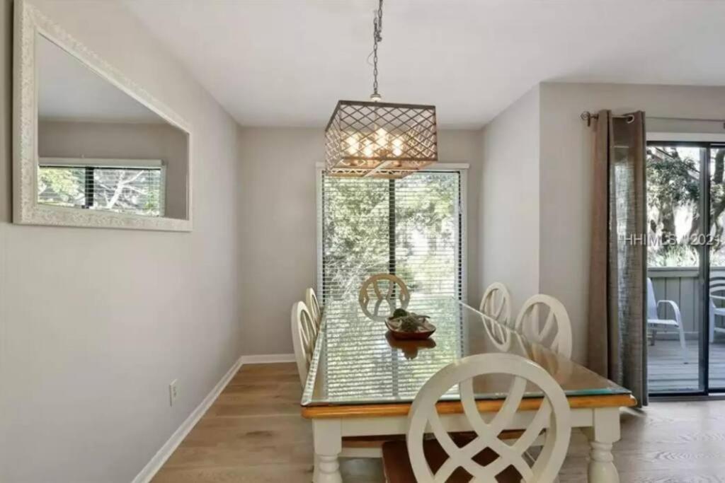 New Pics! Harbour Town 3Br/3Ba - Pool Access - Book Now Villa Hilton Head Island Exteriör bild