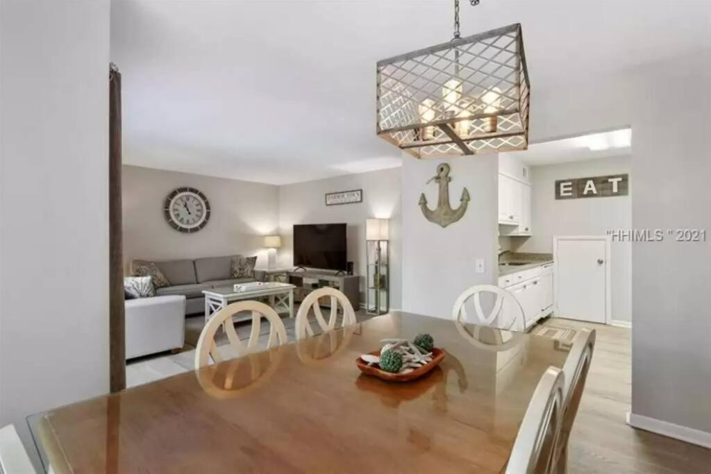 New Pics! Harbour Town 3Br/3Ba - Pool Access - Book Now Villa Hilton Head Island Exteriör bild
