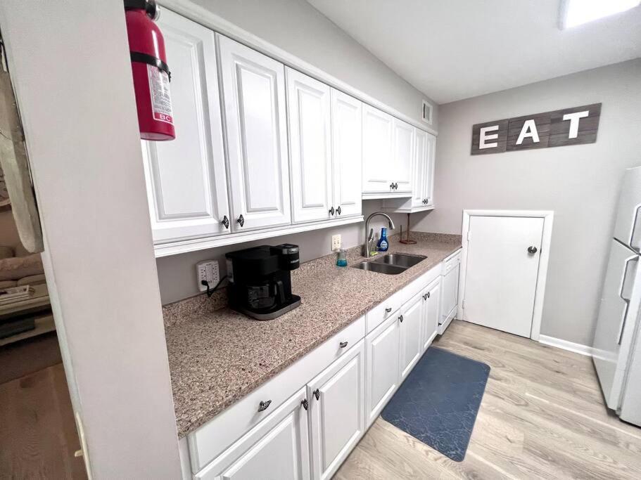 New Pics! Harbour Town 3Br/3Ba - Pool Access - Book Now Villa Hilton Head Island Exteriör bild